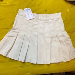 Brandy Melville tennis skirt NEW WITH TAGS